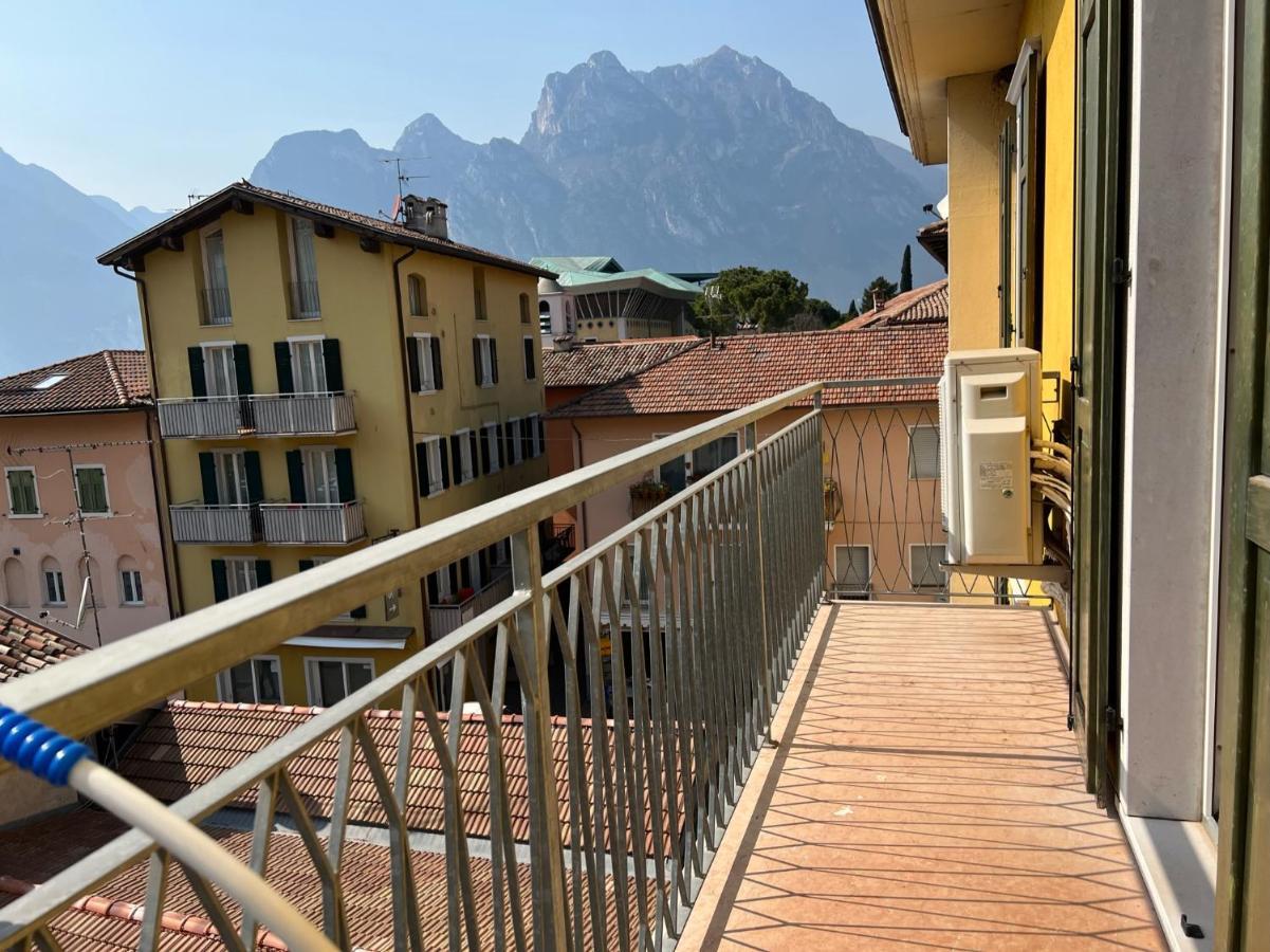 Appartamenti Baia Azzurra 5. Torbole Sul Garda Екстер'єр фото