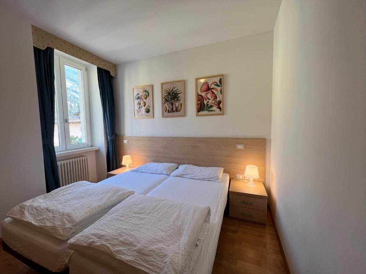 Appartamenti Baia Azzurra 5. Torbole Sul Garda Екстер'єр фото
