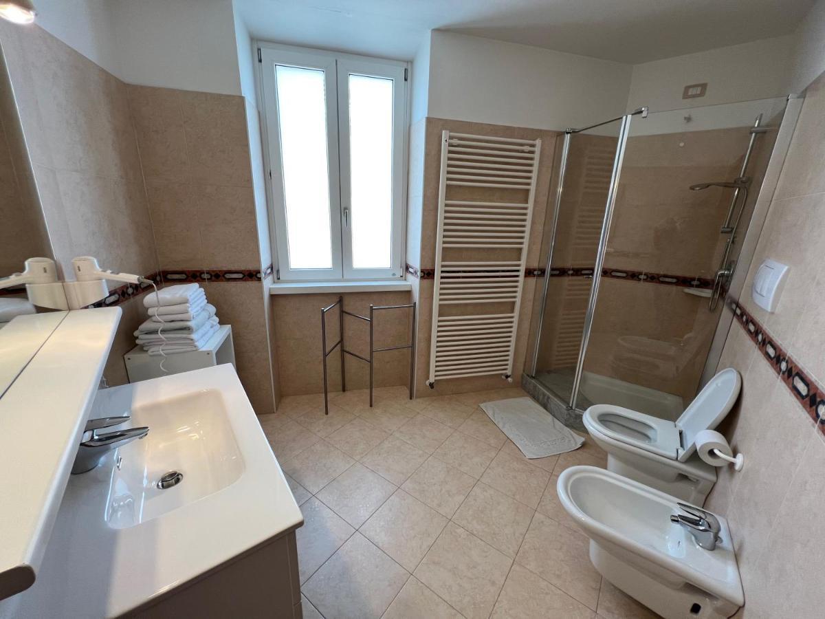 Appartamenti Baia Azzurra 5. Torbole Sul Garda Екстер'єр фото